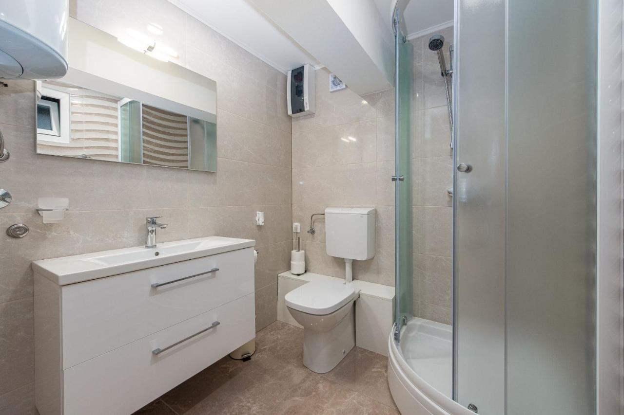 Apartment Belleza With Private Jacuzzi Zadar Eksteriør billede